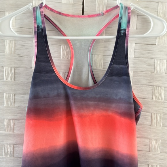 Lululemon Cool Racerback Women’s Tank - Picture 3 of 12